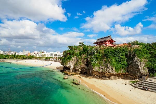 麗星郵輪|麗星郵輪～領航星號 香港、日本(那霸)、台灣(基隆、澎湖) 6天郵輪假期【優遊緻選】【香港尖沙咀海運碼頭往返】|2026-08-09在中國香港登船出發